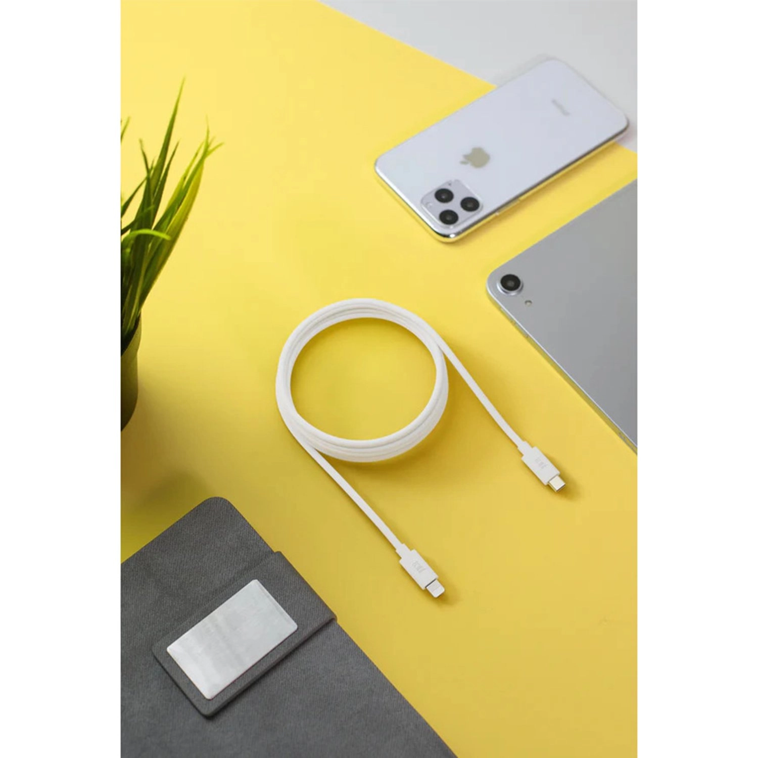 Lightning Cable USB-C to Lightning Cable 1m