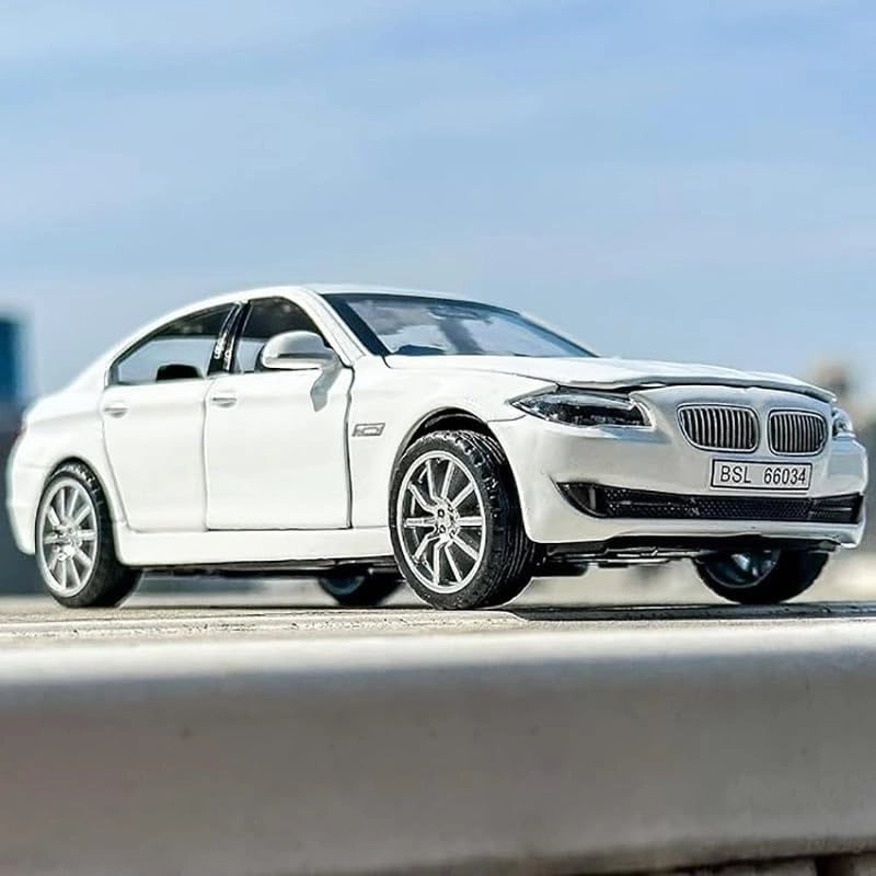 BM 535I - 1:32