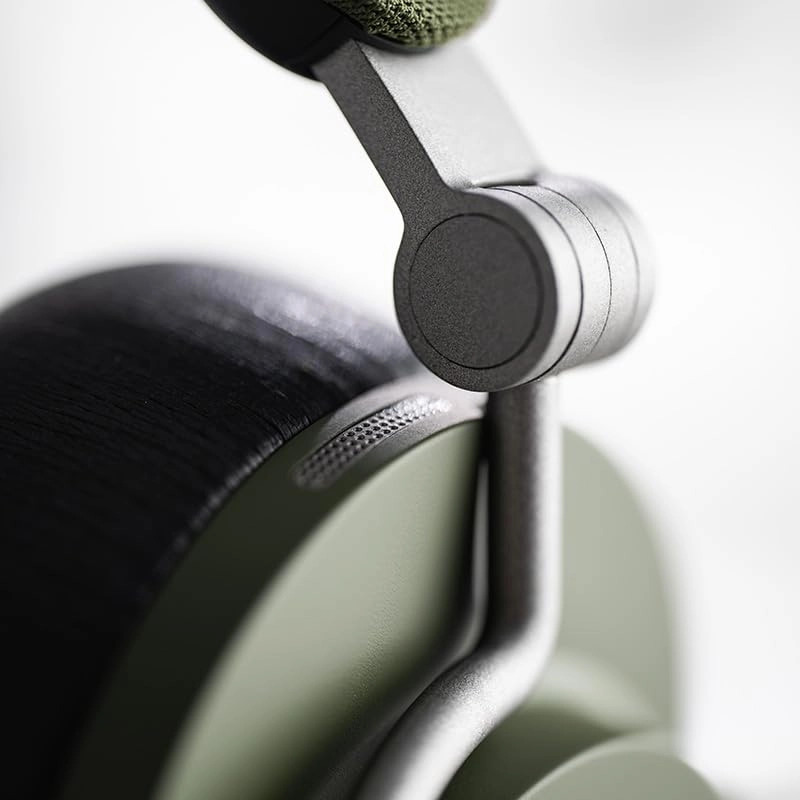 Edge Wireless Headphone