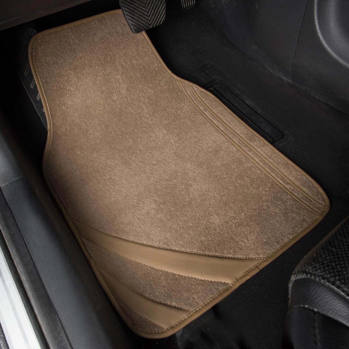 Faux Leather Car Mats - Blue Edge Universal Fit