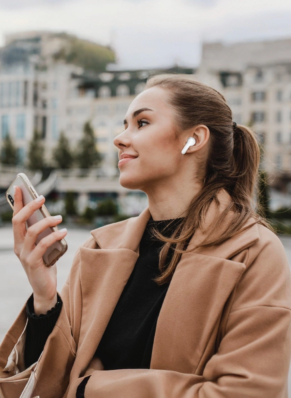 Osaka Wireless Earbud