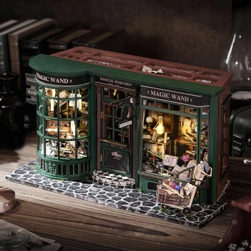 DIY Miniature Dollhouse Kit - Tiny House 1:24