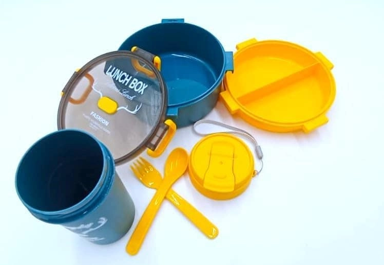 Round Lunch Box with Bottle