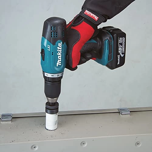 DDF453RFE - 18 Volts 3 Amp Hours