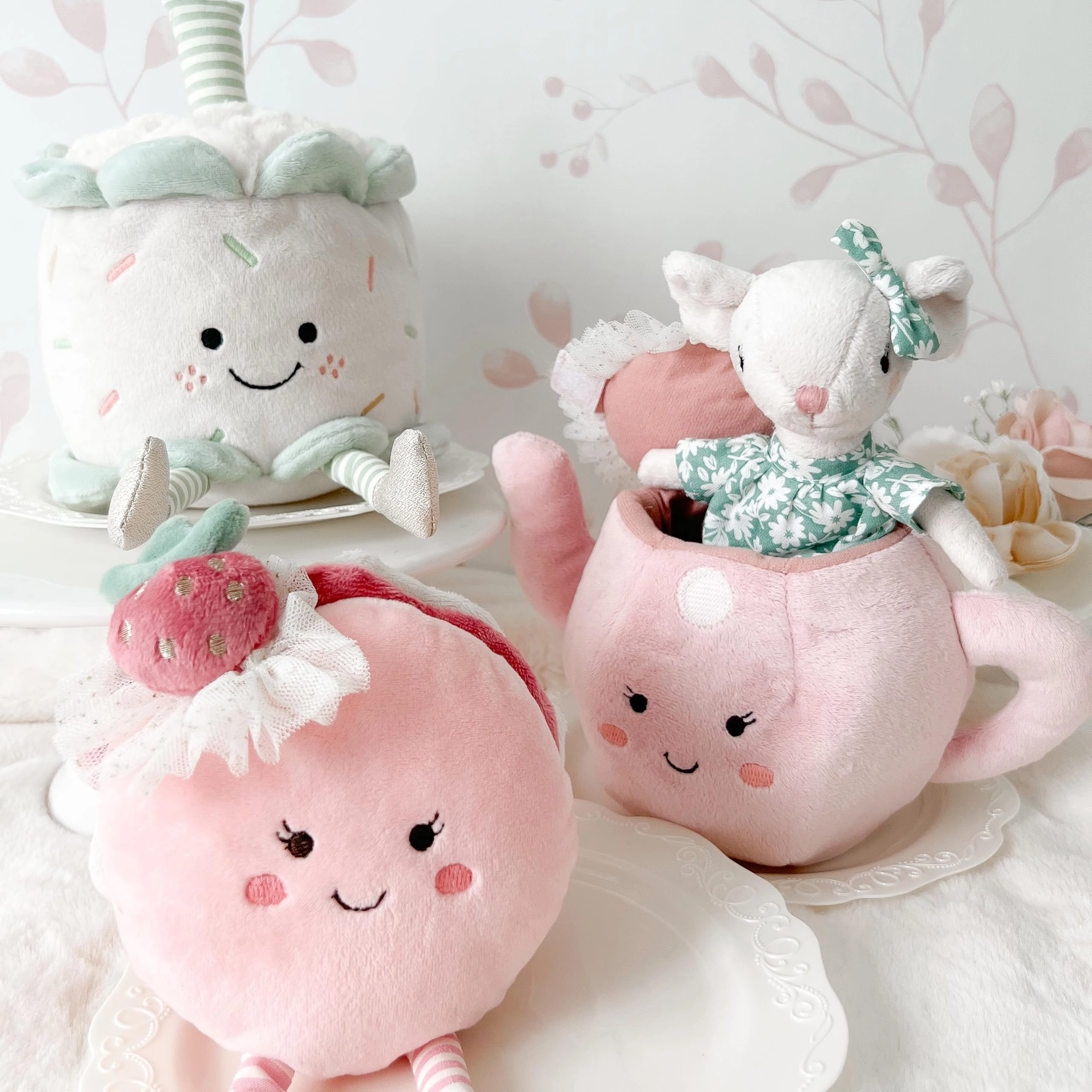 Birthday Cake - 17.8 cm Plush