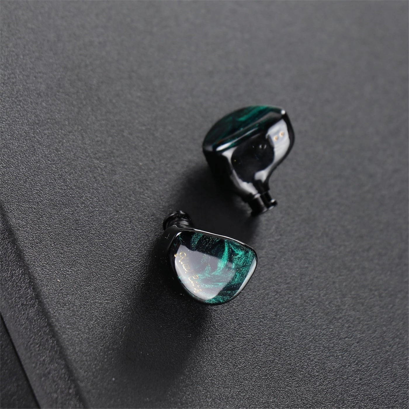 Kiwi Ears Cadenza Wired Earphone