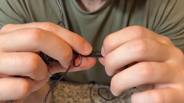 AK6 Ultra Wired Earbud