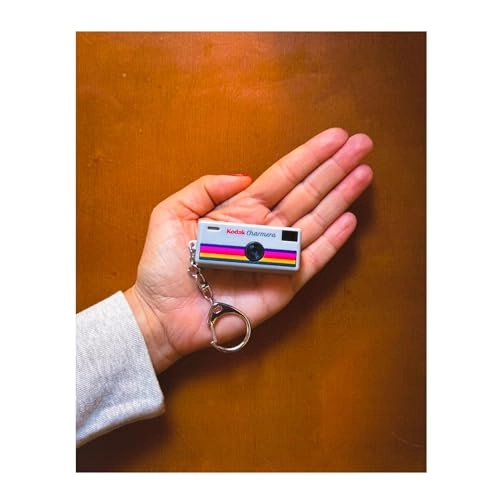 Charmera + microSDHC Card - 32GB