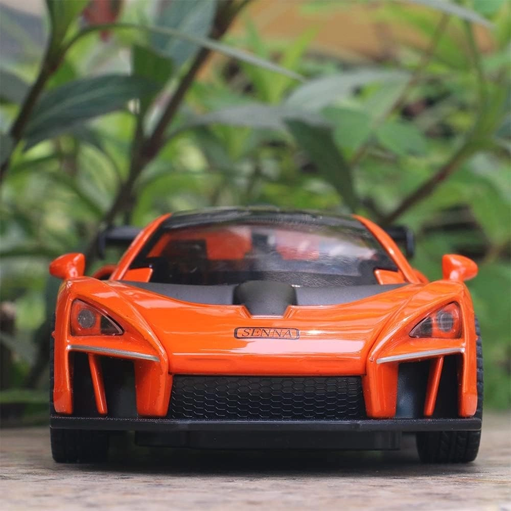 BMW i8 1:32 - 1pcs