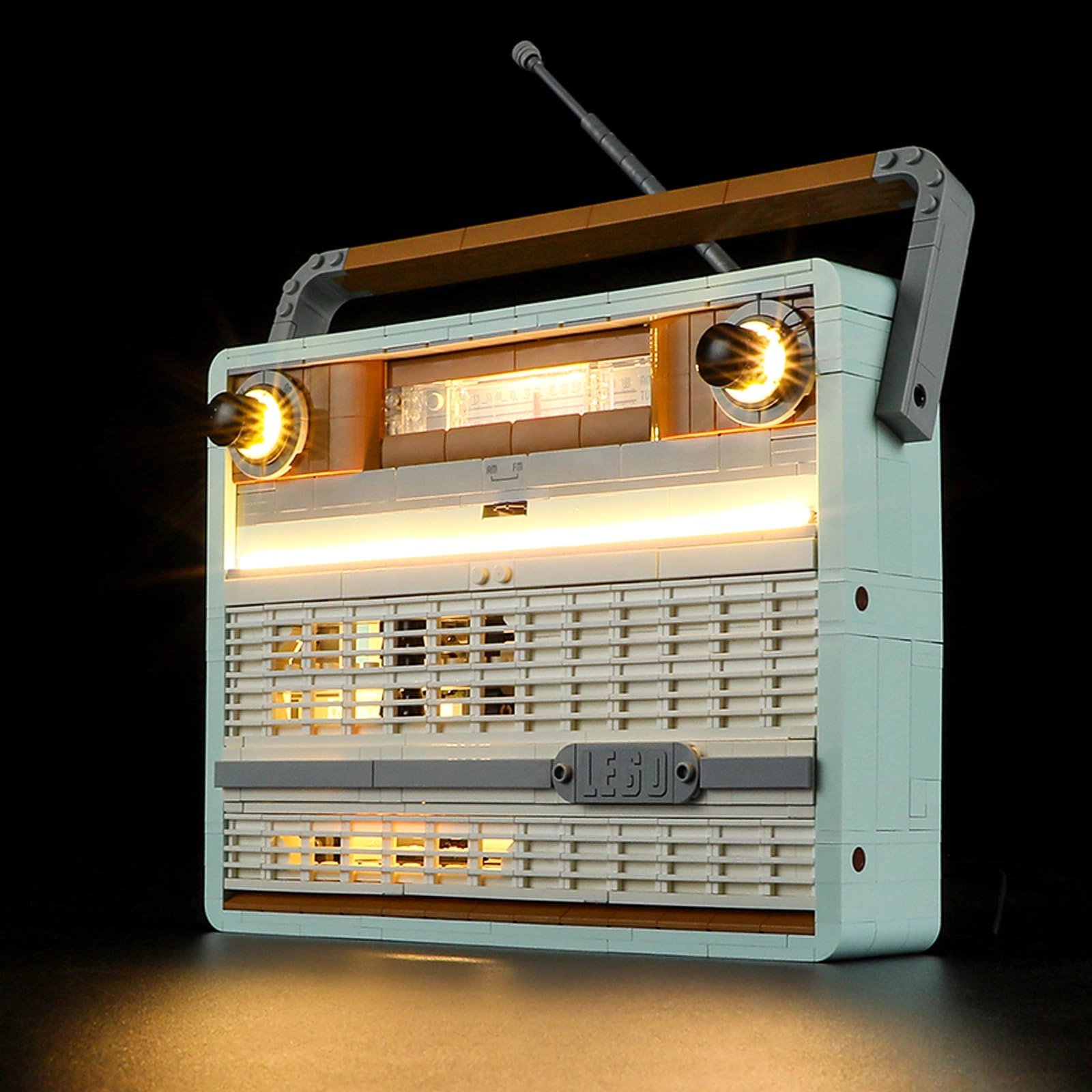 MENZAVA LED Light Set - retro