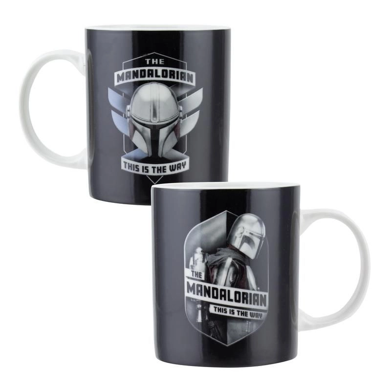 The Mandalorian Mug - 300 ml + The Mandalorian Socks - One-size UK 7-11