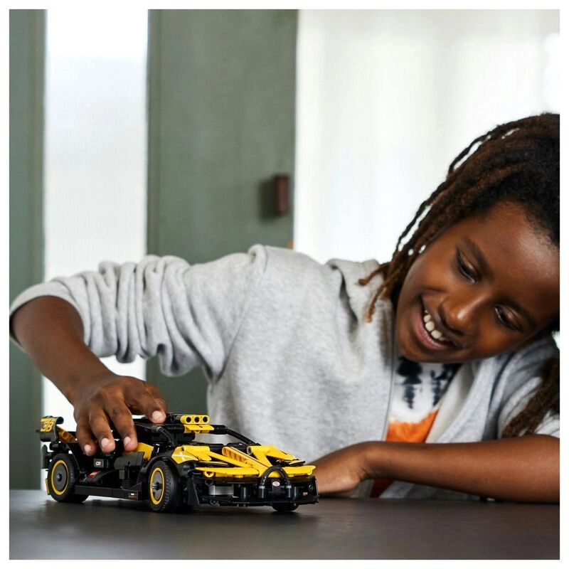 Technic Bugatti Bolide (42151)