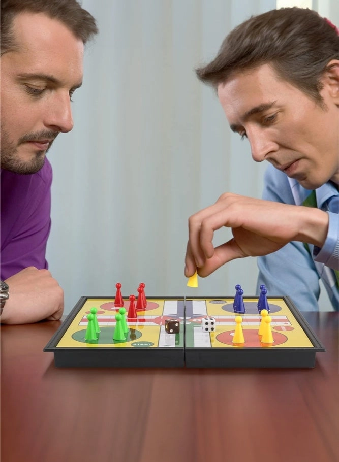 Magnetic Ludo - Foldable Magnetic Pawns