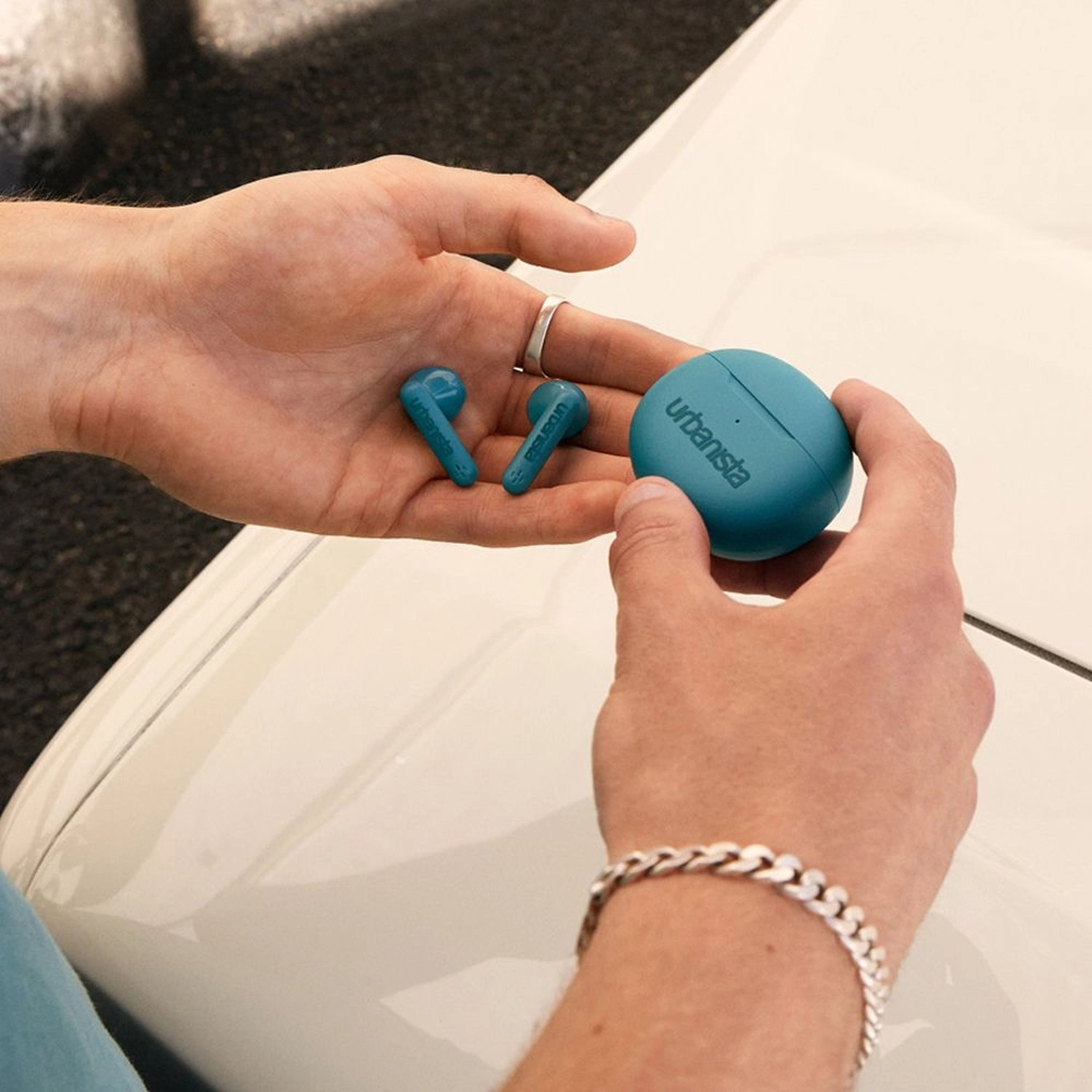 Austin Wireless Earbud