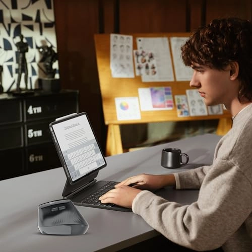 Ergonomic Vertical Mouse - Bluetooth