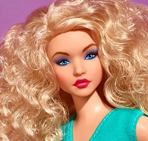Barbie Looks - Blonde Curly Hair Curvy Body Type Ages 6+