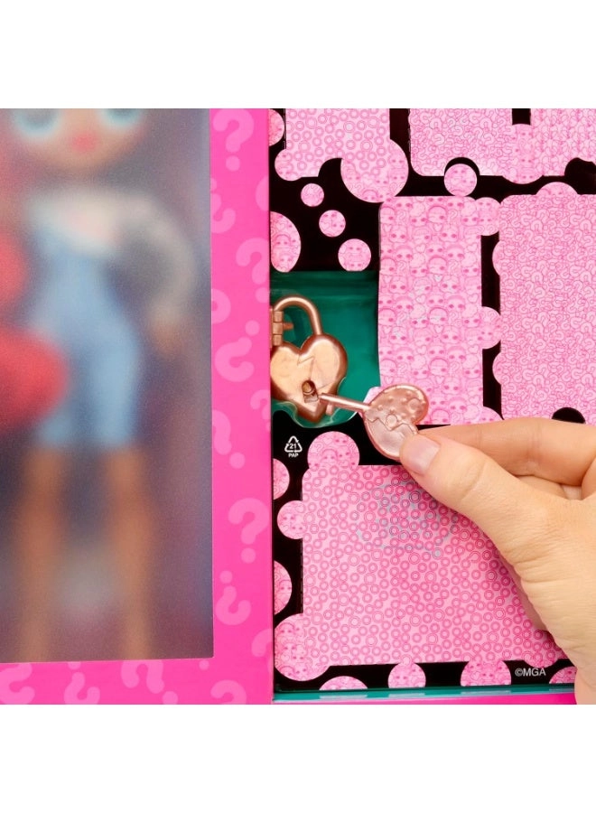 Eye Spy Fashion Doll - Interactive Unboxing Color Change Charm Key Necklace