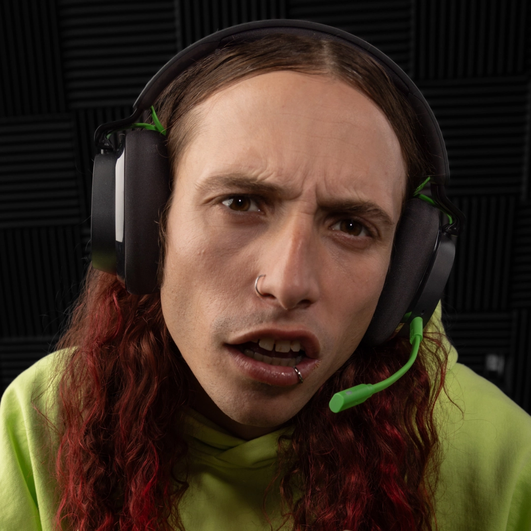 SLYR Pro - Wireless Headset