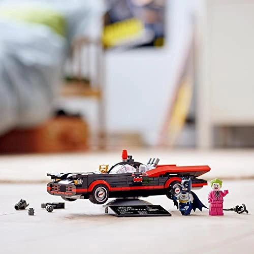 Batman Classic Batmobile (76188)