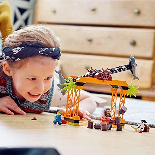 City Stuntz The Shark Attack Stunt Challenge