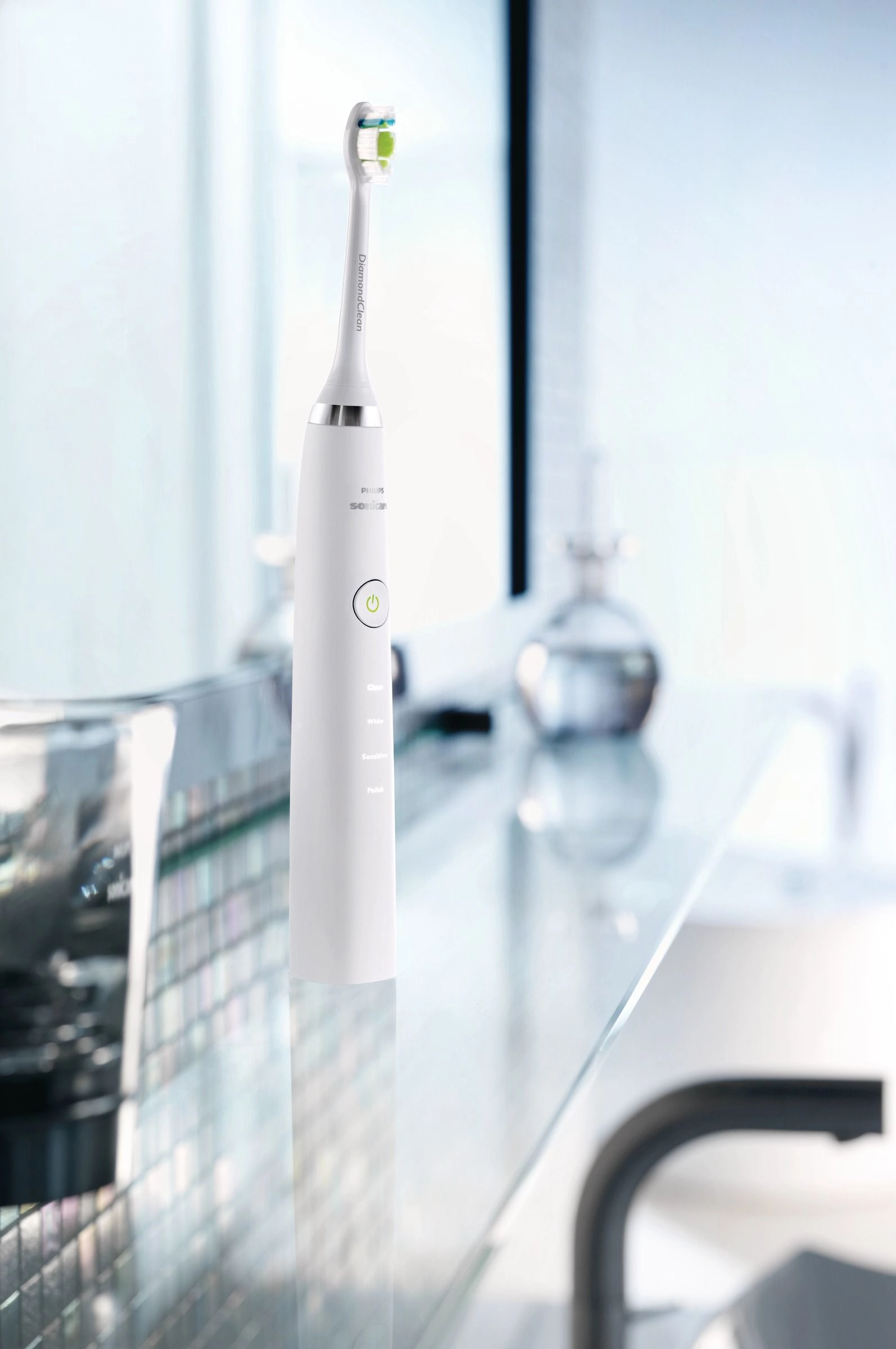 HX9352/04 - Sonicare DiamondClean Electric Toothbrush Black 5 modes