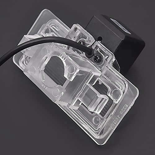 Rear View Reverse Backup Tracks Camera - 728 x 512