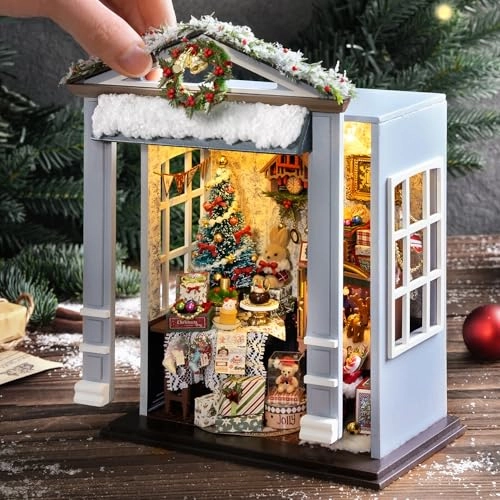 Book Nook Kit - Animal, Beach, Christmas, Fantasy, Floral, Forest, Halloween, Movie, Music, Princess 1:24