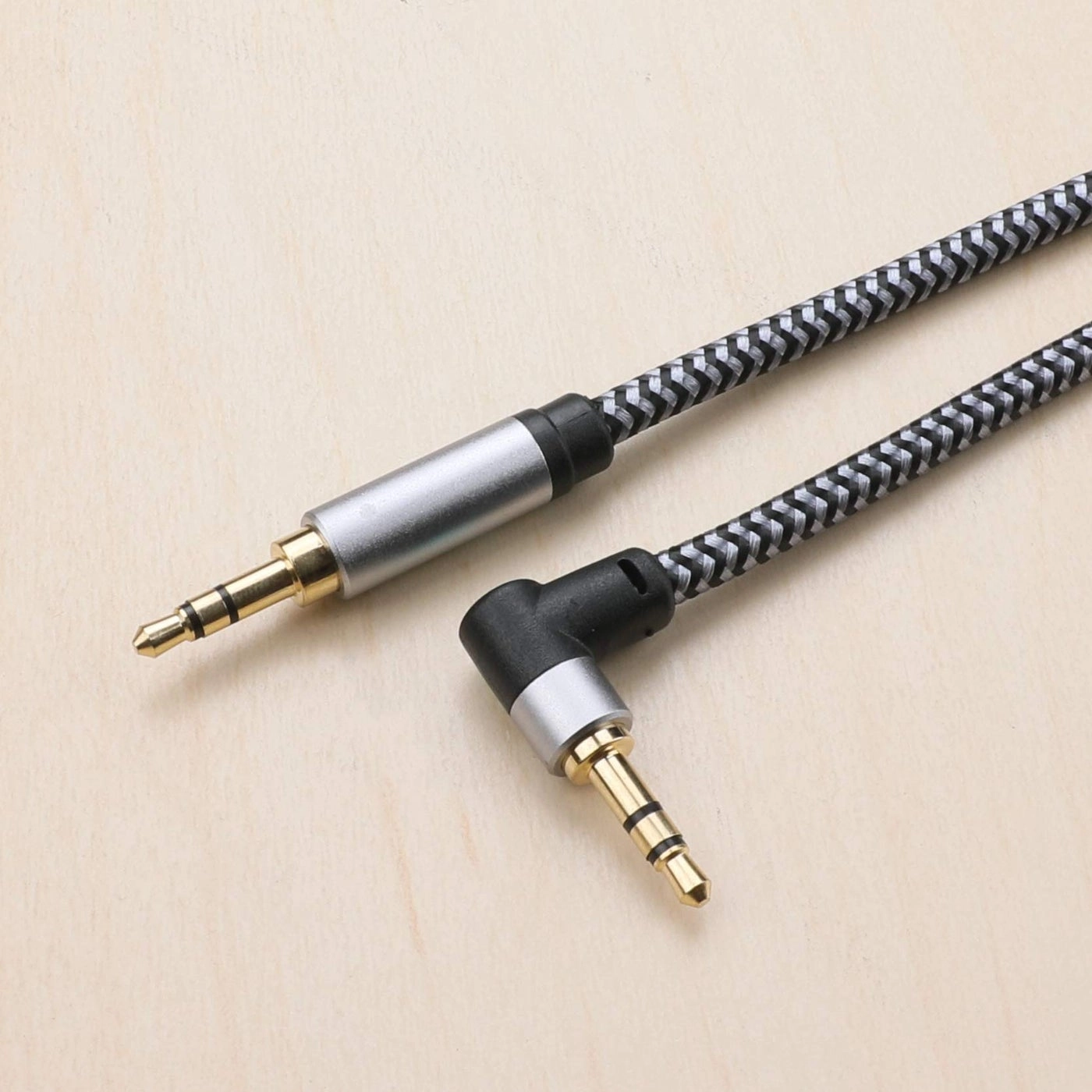 Right Angle Aux Cable for Universal - 3.5mm 10ft Male to Male