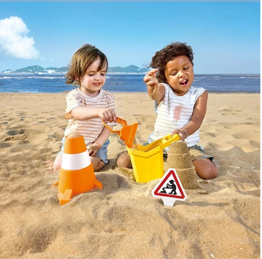 Rain Shovel - Red 18 Months