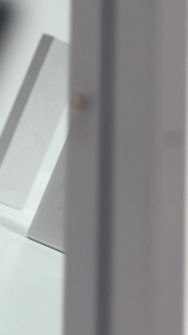 Shaghaf Oud Abyad Eau de Parfum 75 ml