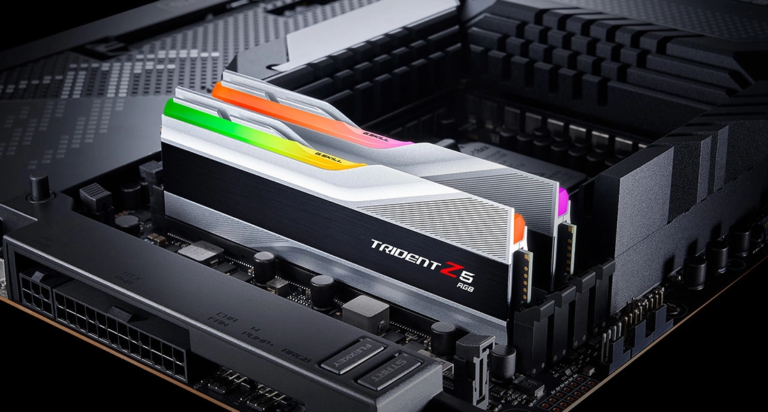 Trident Z5 RGB Series - 32 GB 6400 MHz DDR5
