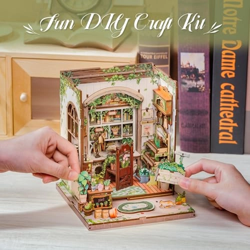 Book Nook Kit - Bach Strings