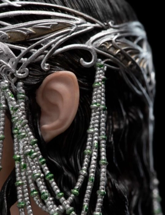 Arwen - The Lord of the Rings Coronation (34 cm)