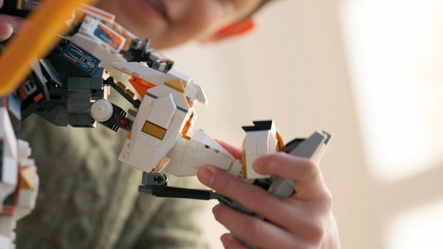 NINJAGO Coles Titan Dragon Mech