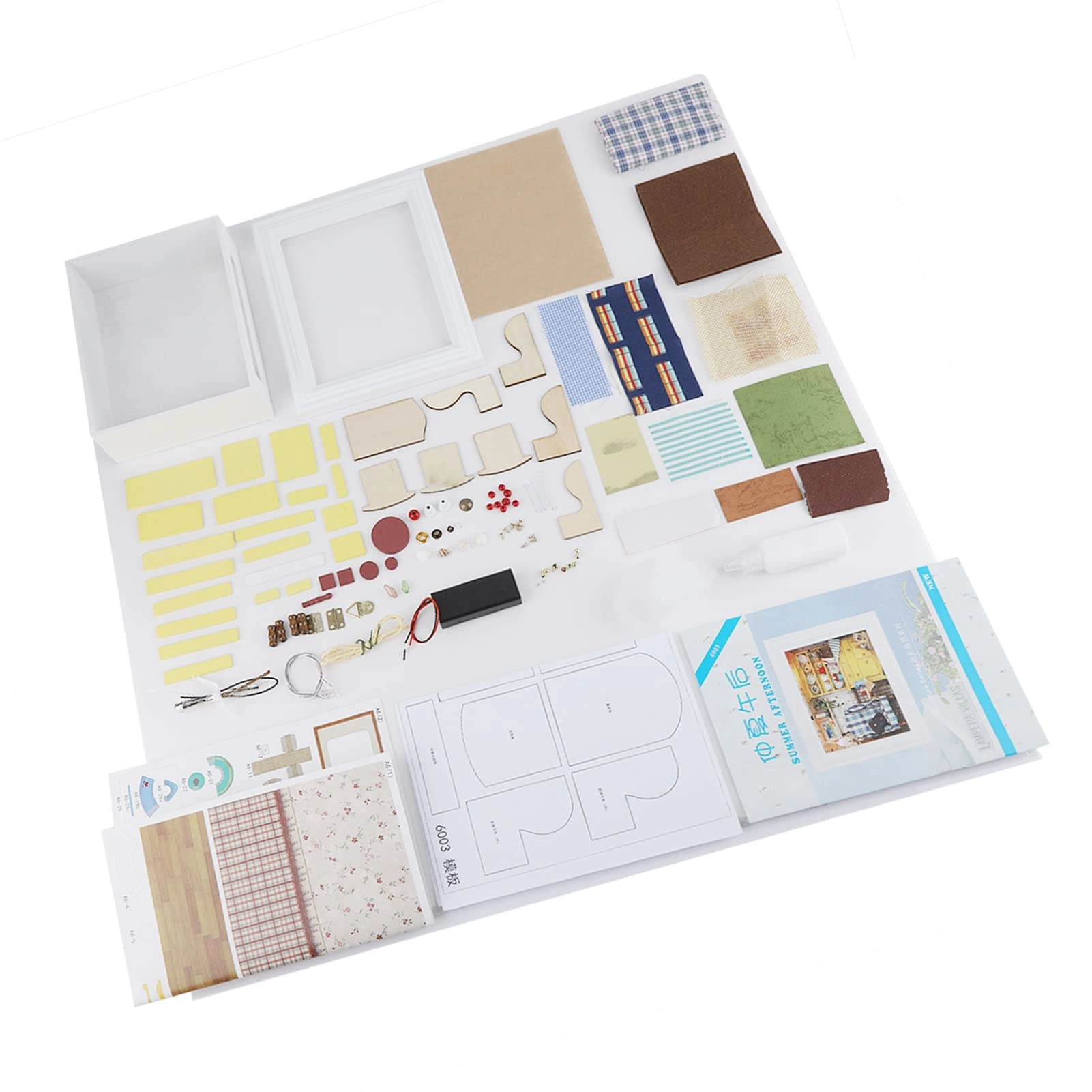 OUCRIY Mini Dollhouse Kit - Hanging Photo Frame 24 x 19 x 8 cm