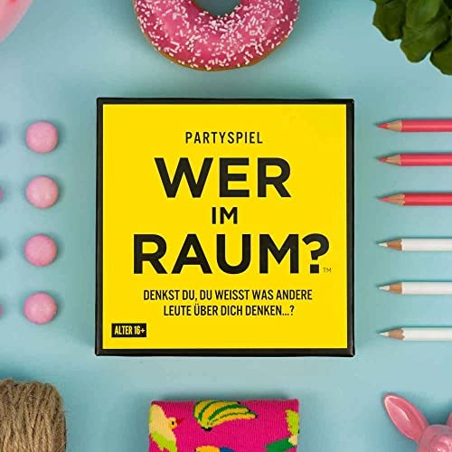 Wer im Raum? - Party card game (German)