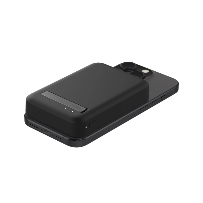 BoostCharge Pro - MagSafe 8000mAh