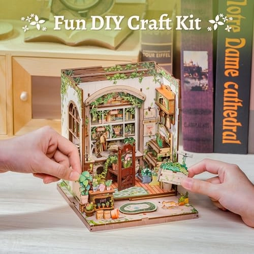 Book Nook Kit - 18 months - 14 years