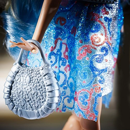 Darling Charming Doll - Plastic Posable Ever After High