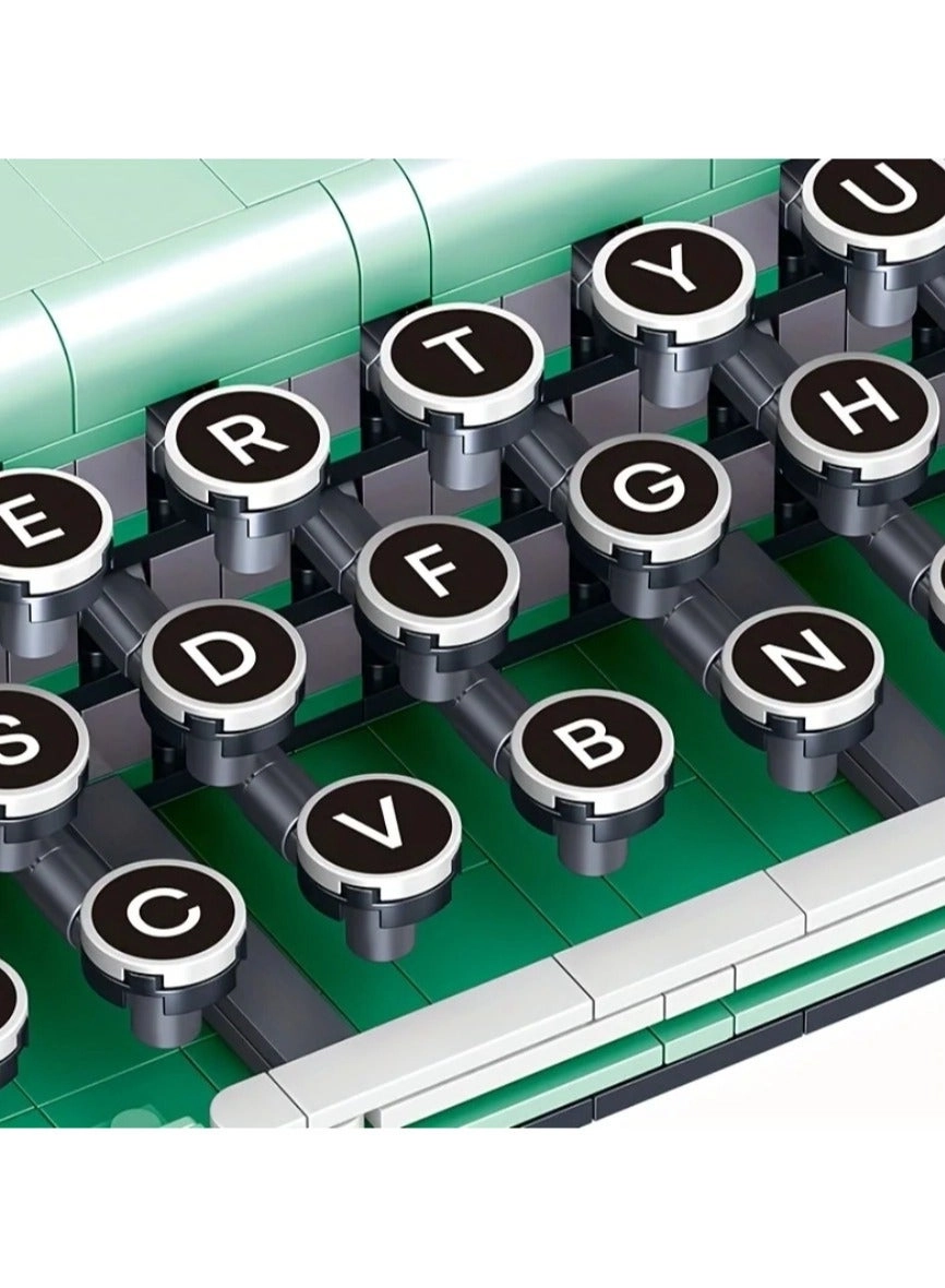 Retro Typewriter - Construction 820 pcs