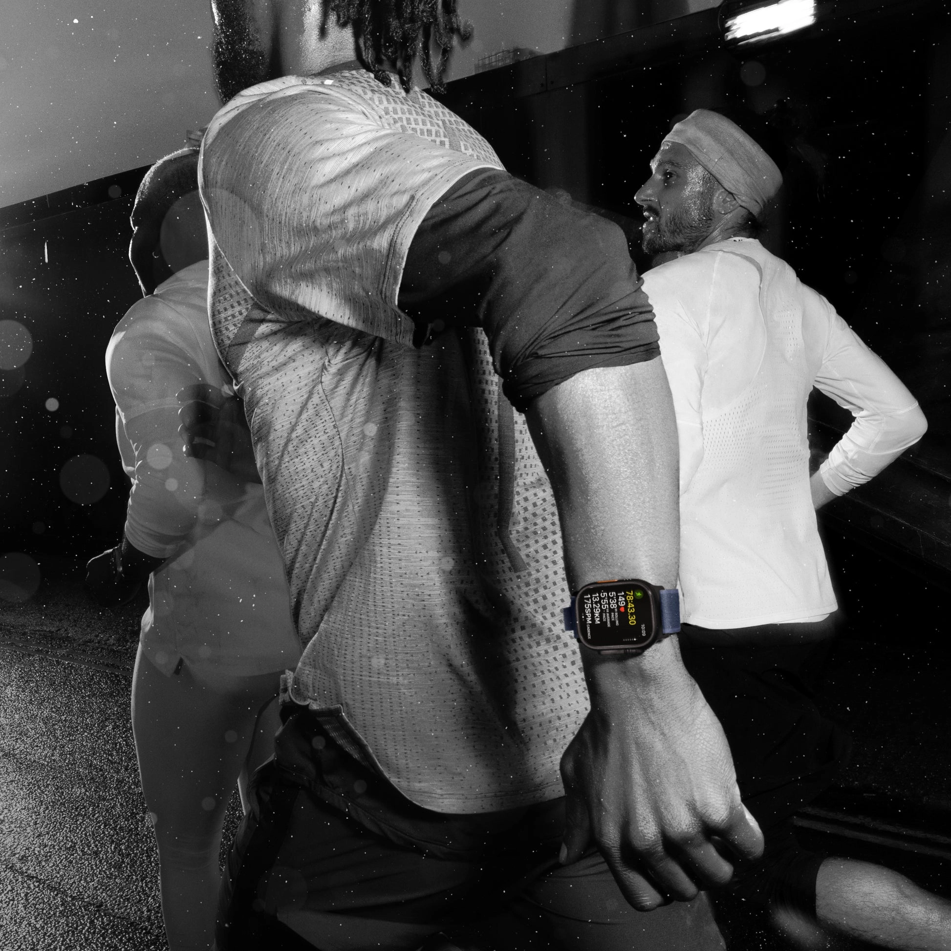 Watch Ultra 2 49mm Titanium Cellular GPS