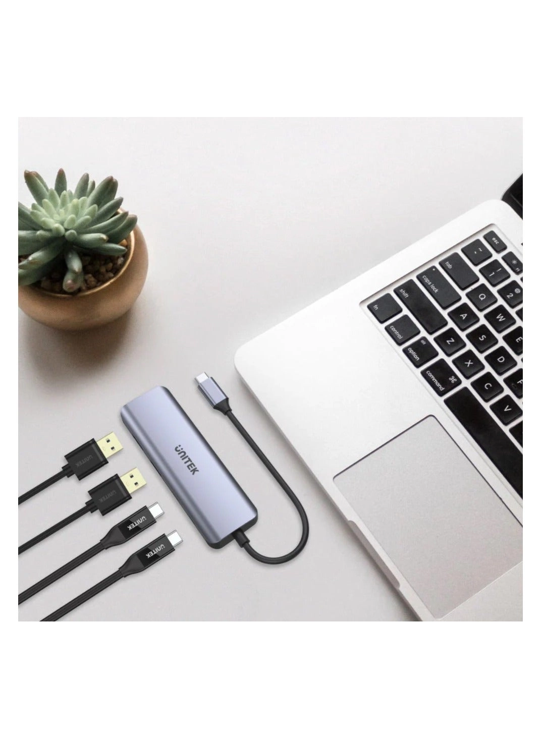 uHUB Q4 Next - 4 Ports 5Gbps