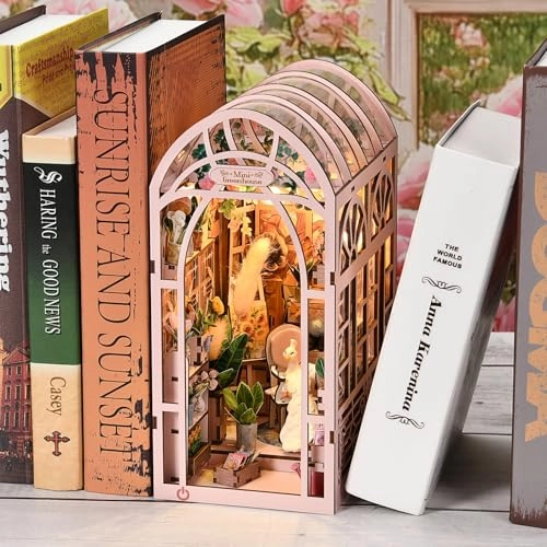 Book Nook Kit - Greenhouse