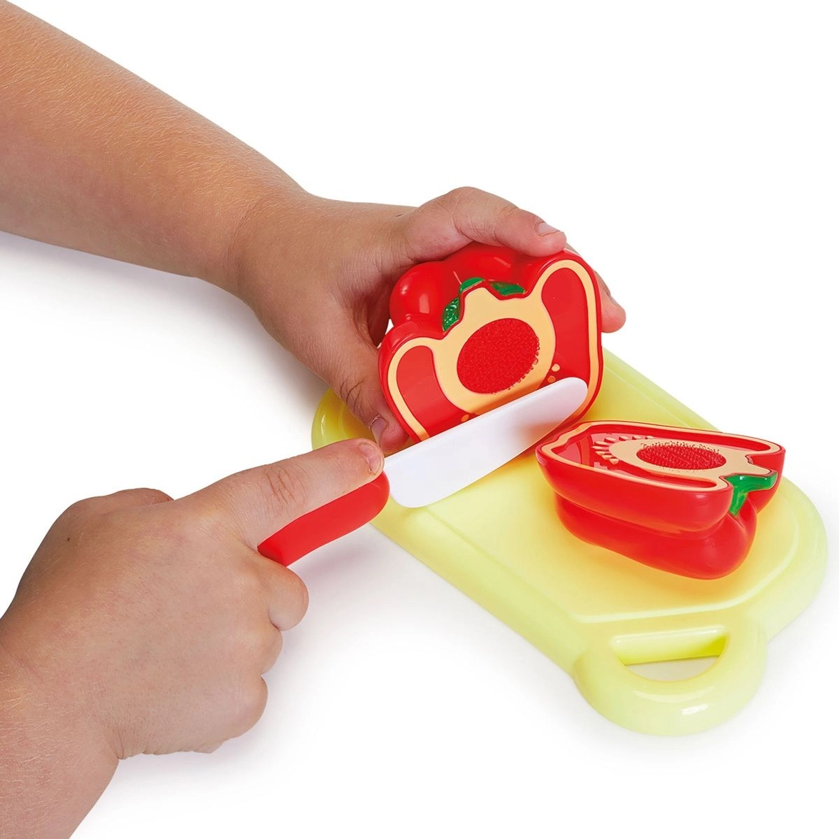 Busy Me Slice And Play Kitchen Veggie Set - 8 different vegetables Velcro (ALGT-315-13126-B)
