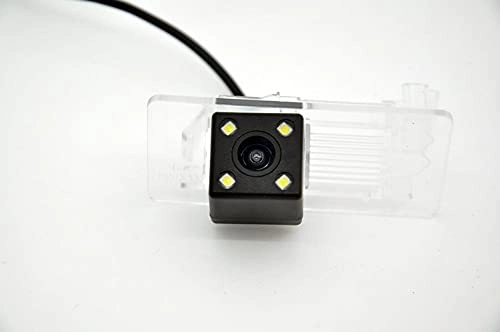 Rear View Reverse Backup Tracks Camera - 728 x 512