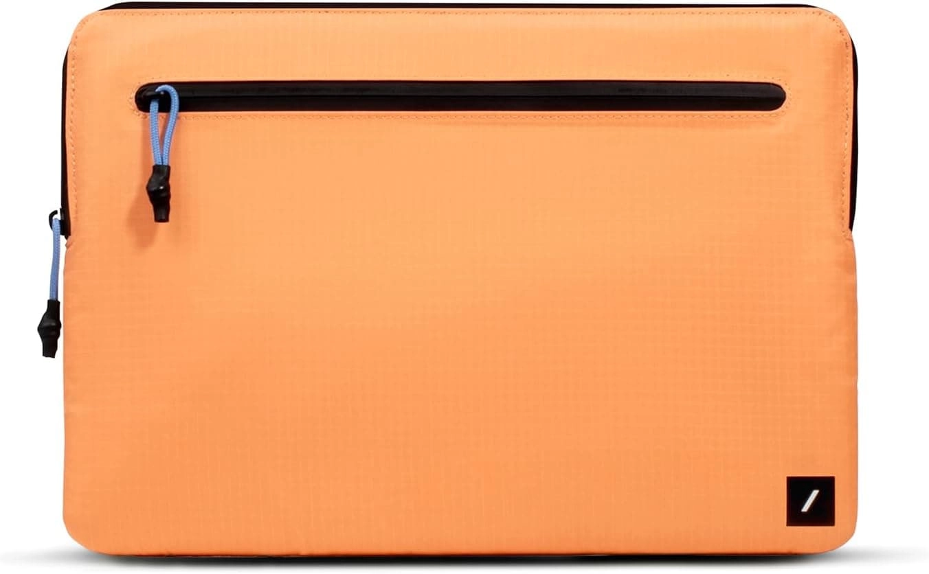 Stow Ultralight Sleeve for MacBook 13/14-Inch