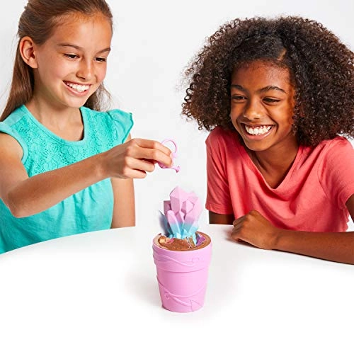 Blume - Surprise Doll Growing Like Flowers Ages 6+ Pack