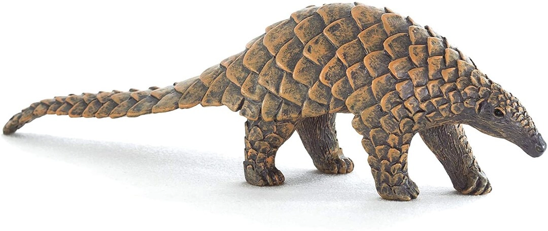 Play and Dream Mojo Indian Pangolin - Toy Figure Hand painted
