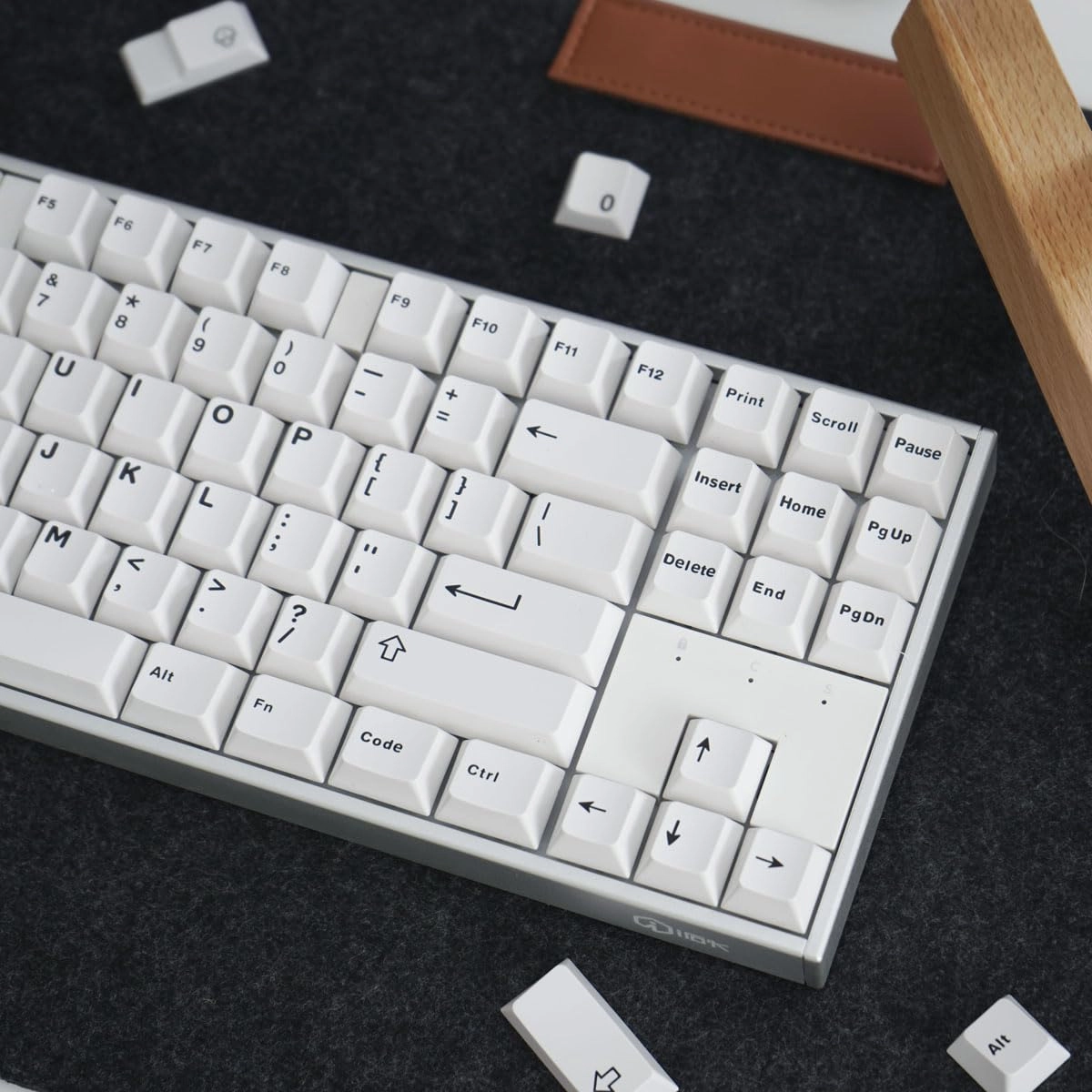 White Black Gradient Keycaps Set - Wired