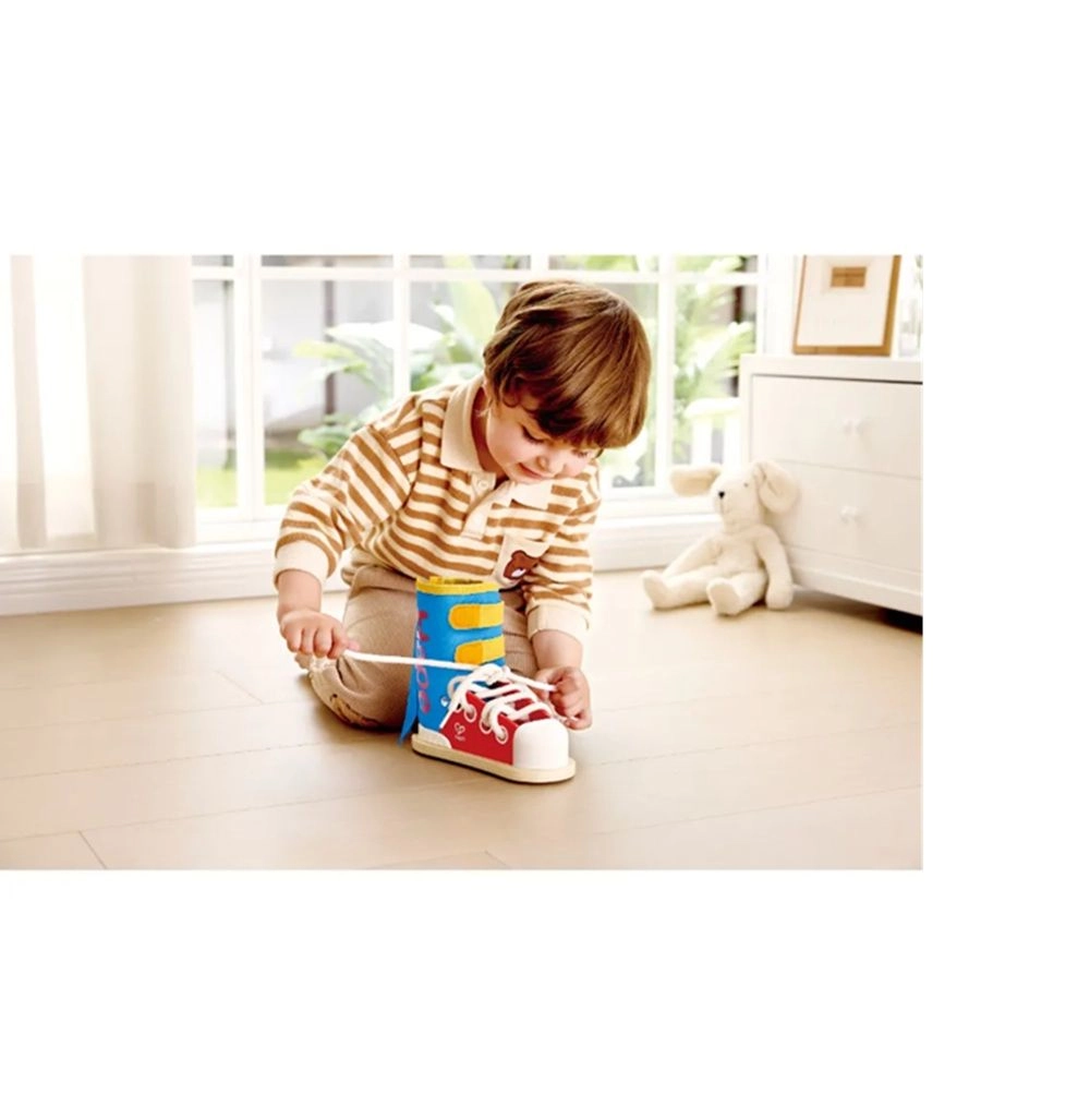 Lacing Sneaker - 3 +